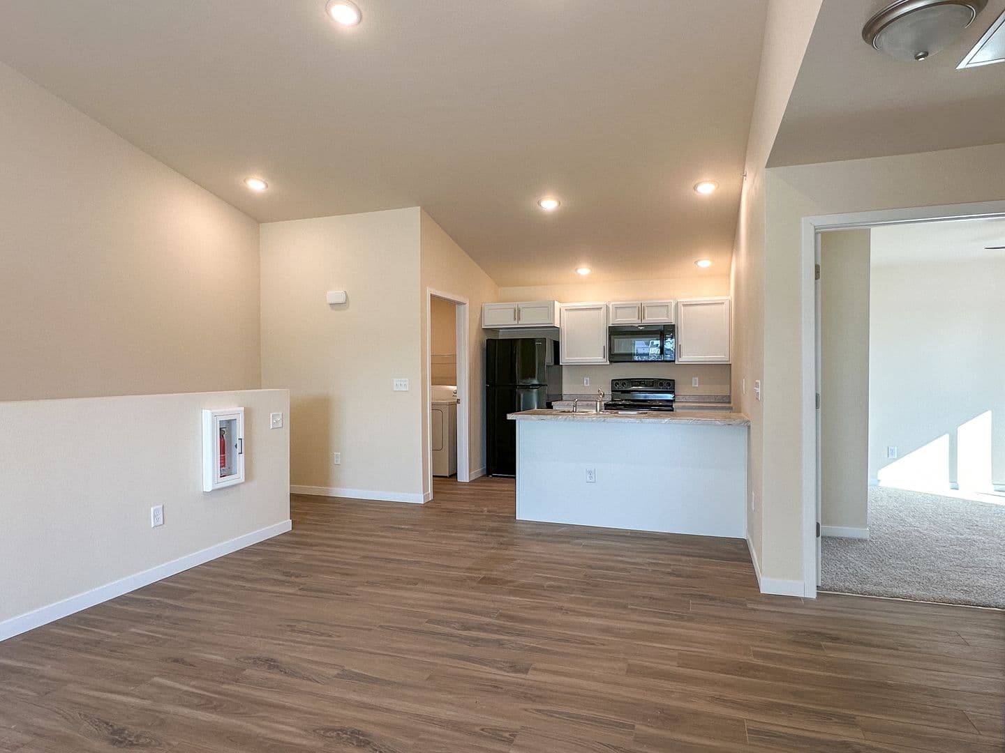 Rothschild Apartment: 10000 Calumet Street