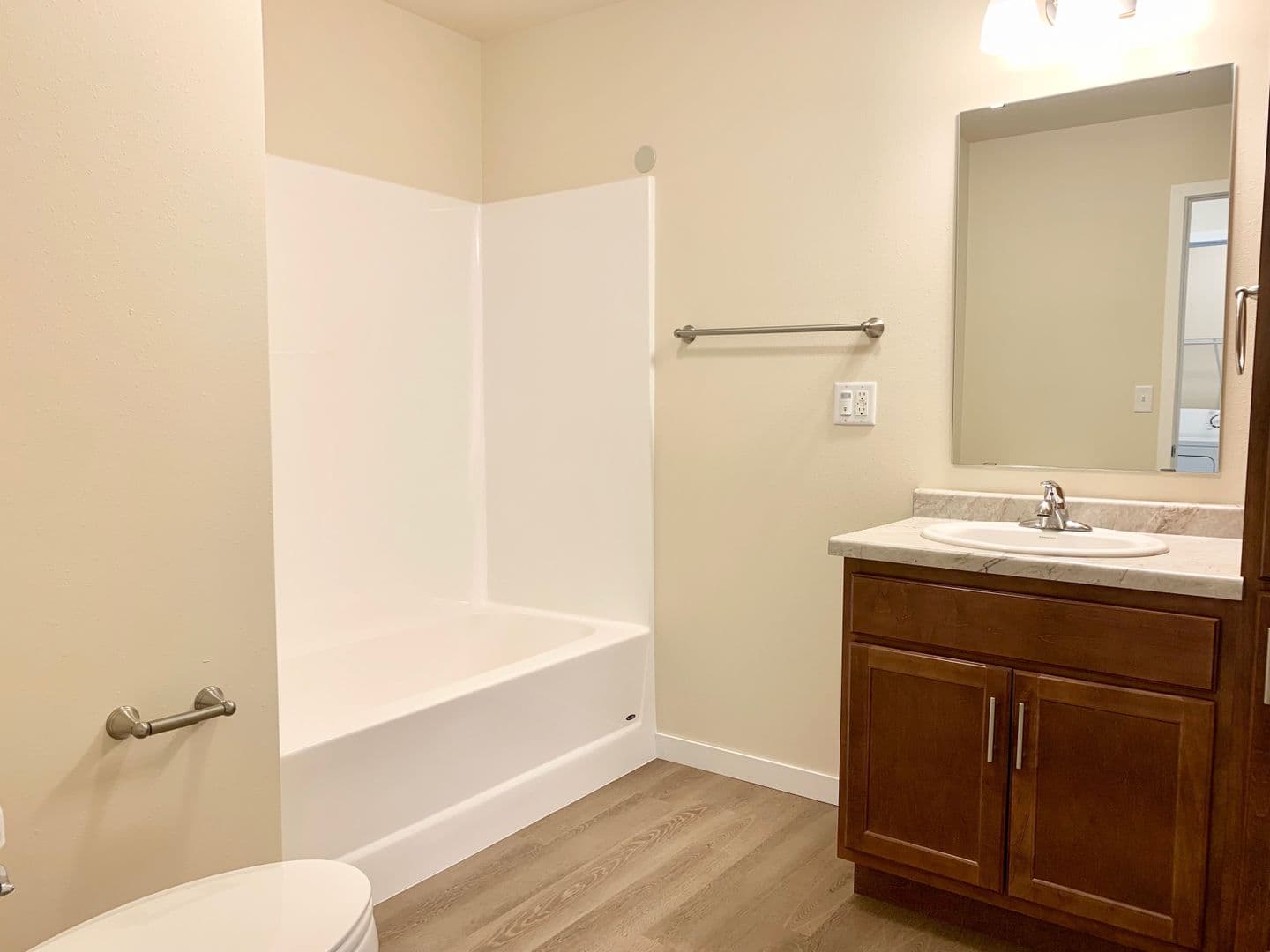 Merrill Apartment: 1901 E 14th Street