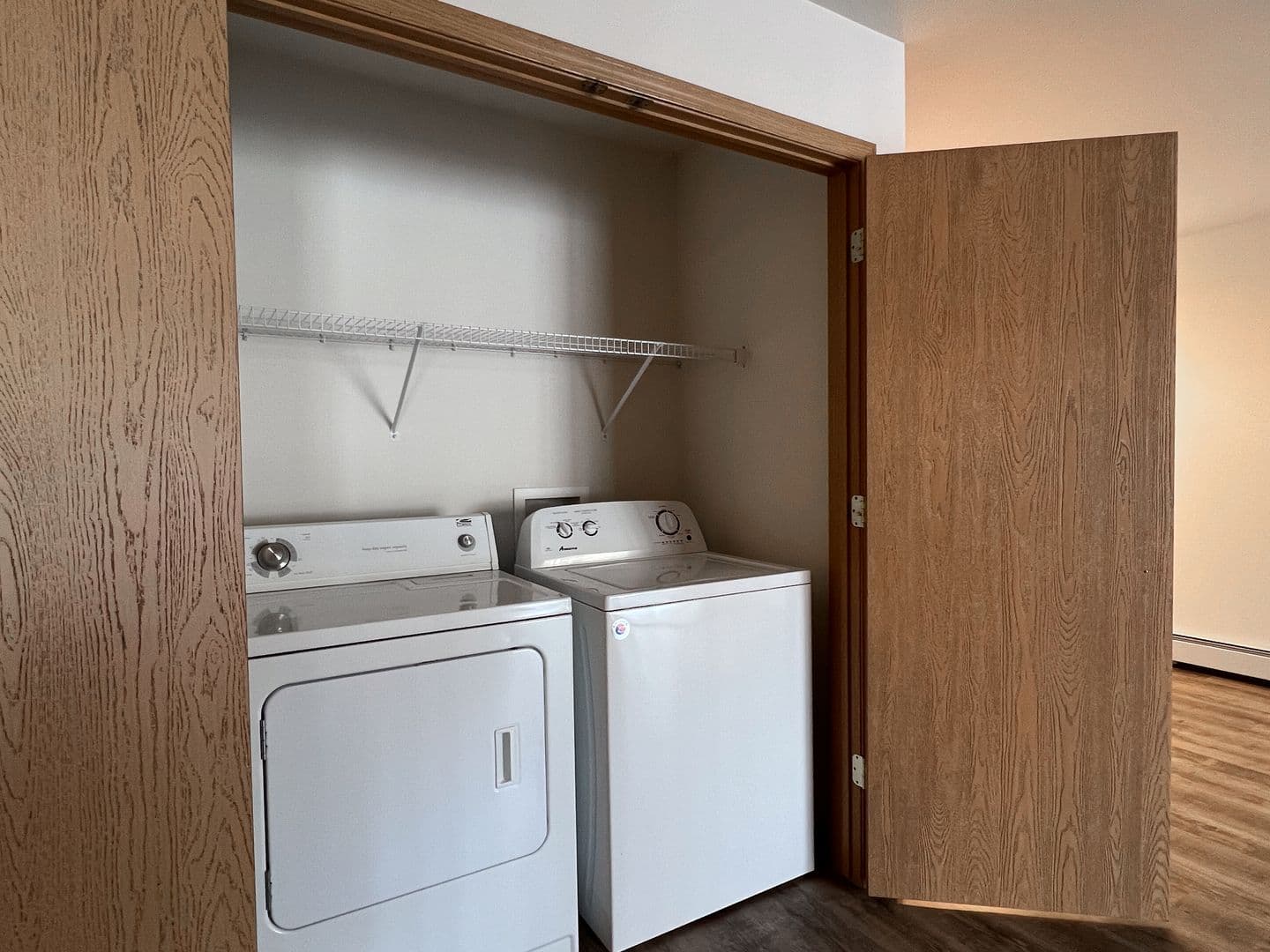 Merrill Apartment: 2301 W. Jackson St.