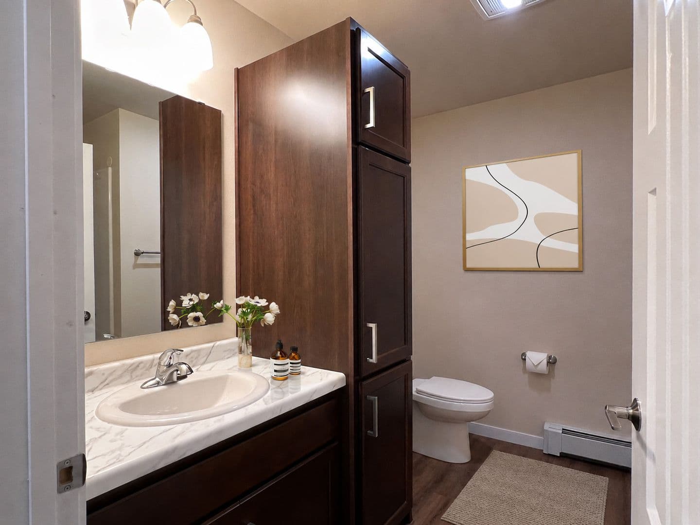 Wittenberg Apartment: 403 Freedom Way