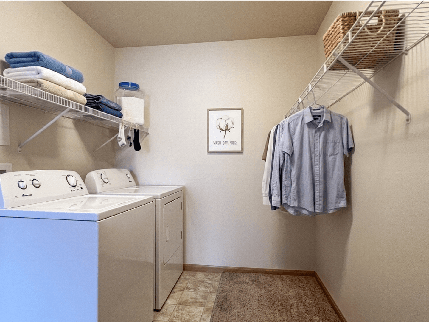 Rice Lake Apartment: 515 Moon Lake Dr