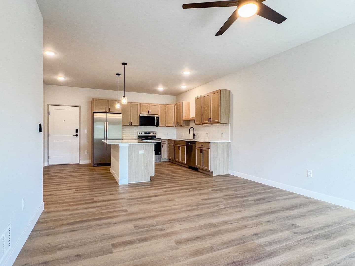 Schofield Apartment: 1408 Park Drive