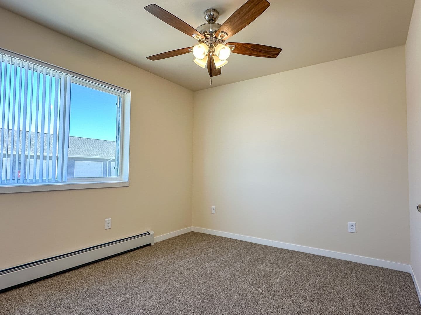 Athens Apartment: 713 Caroline Street