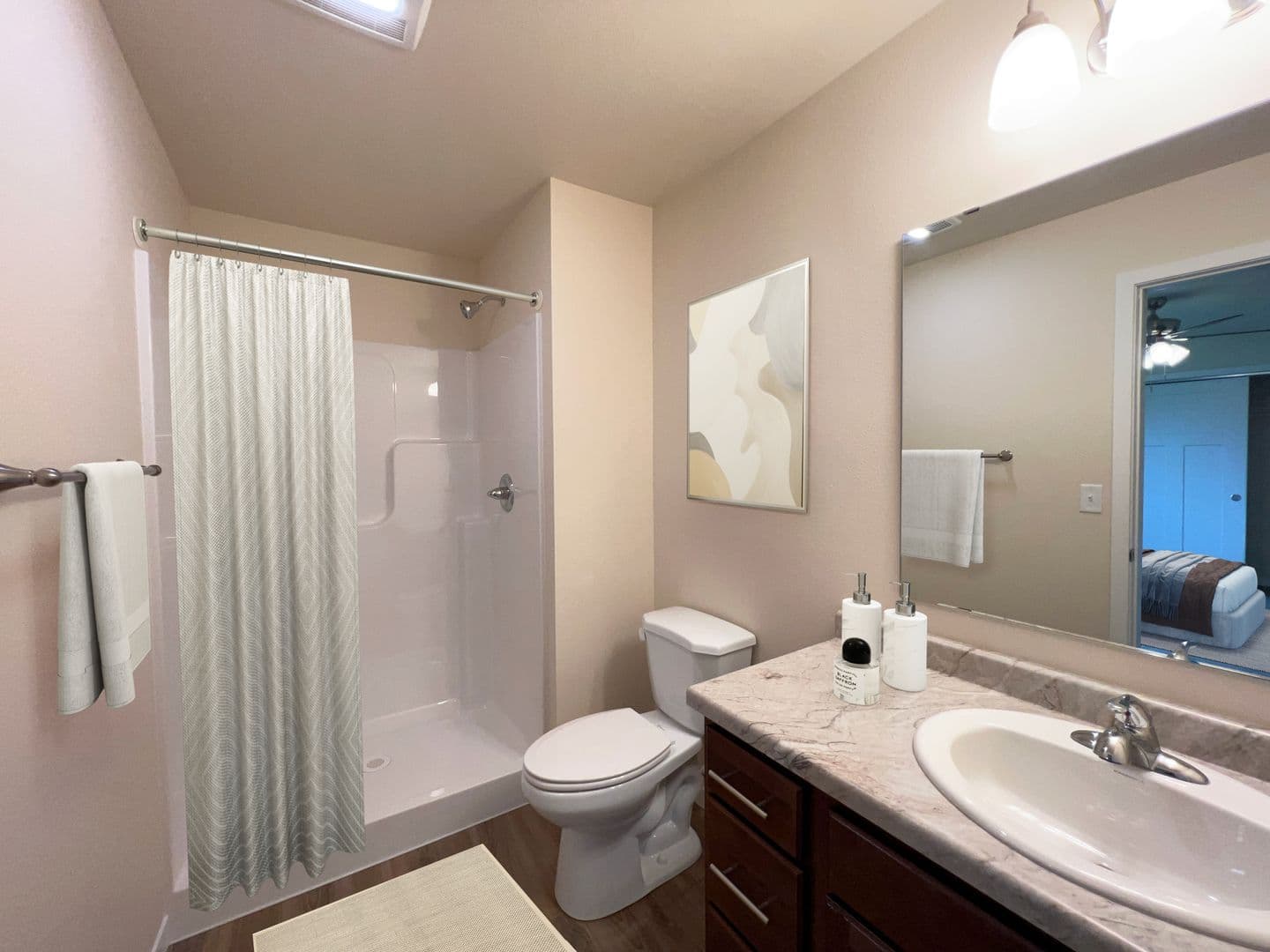 Athens Apartment: 713 Caroline Street