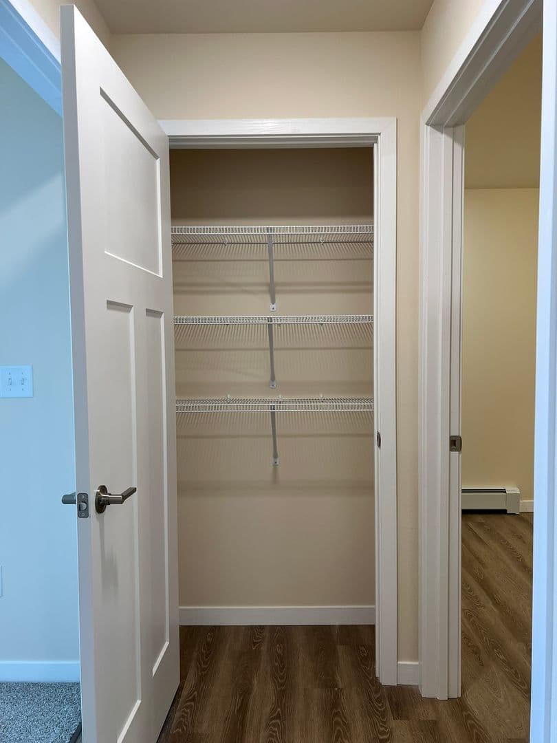 Athens Apartment: 713 Caroline Street