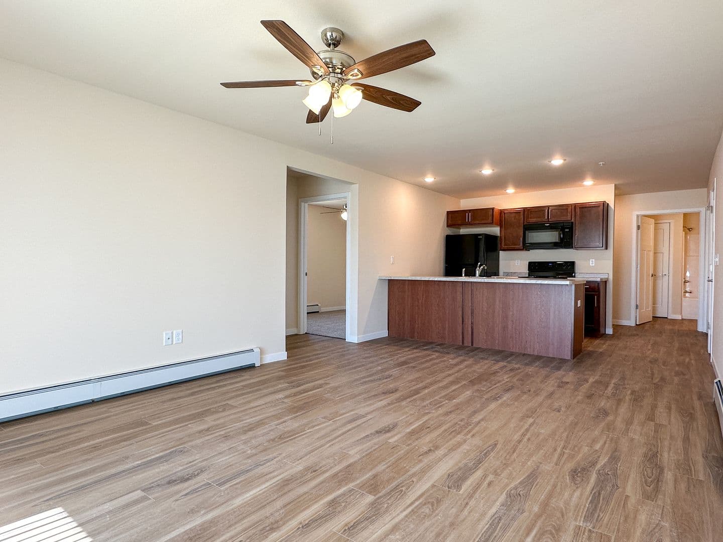 Athens Apartment: 713 Caroline Street