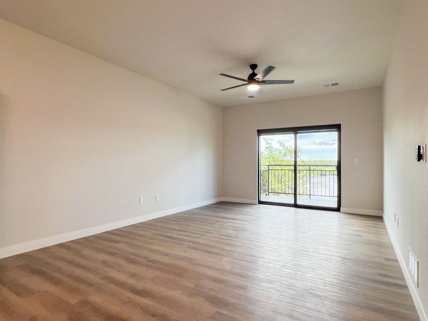 Schofield Apartment: 1408 Park Drive