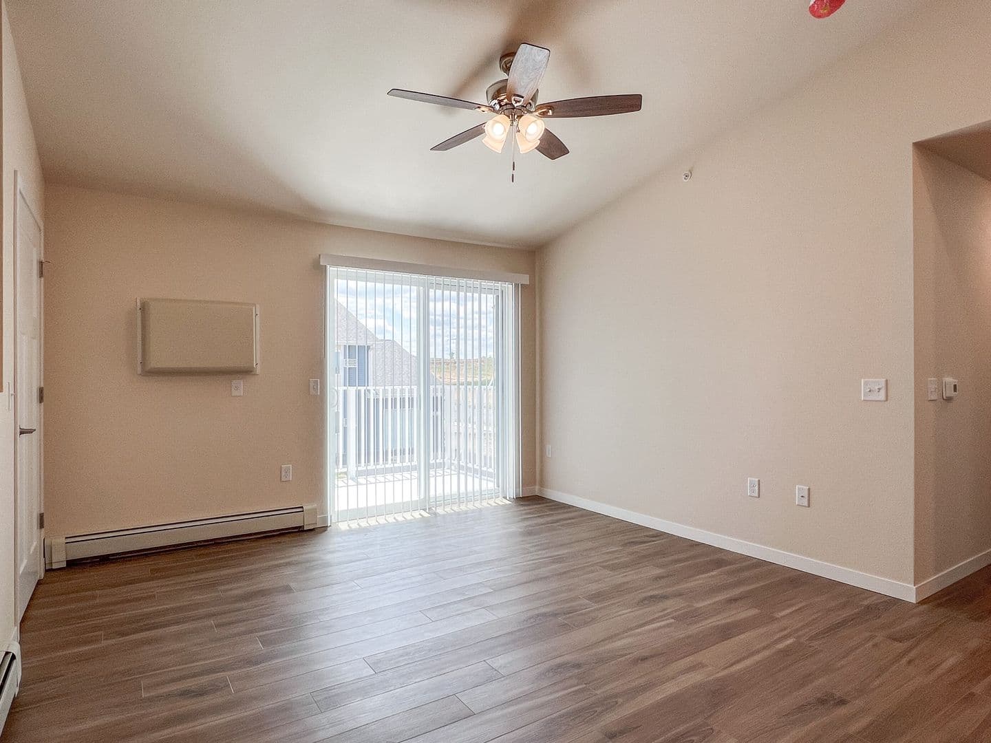 Eau Claire Apartment: 4395 Christopher Drive