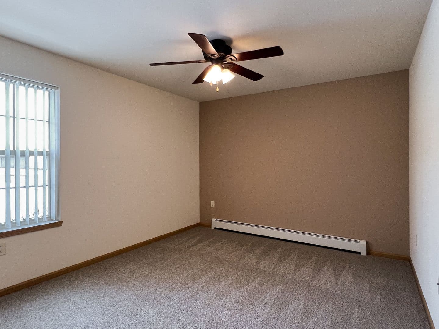 Merrill Apartment: 2301 W. Jackson St.