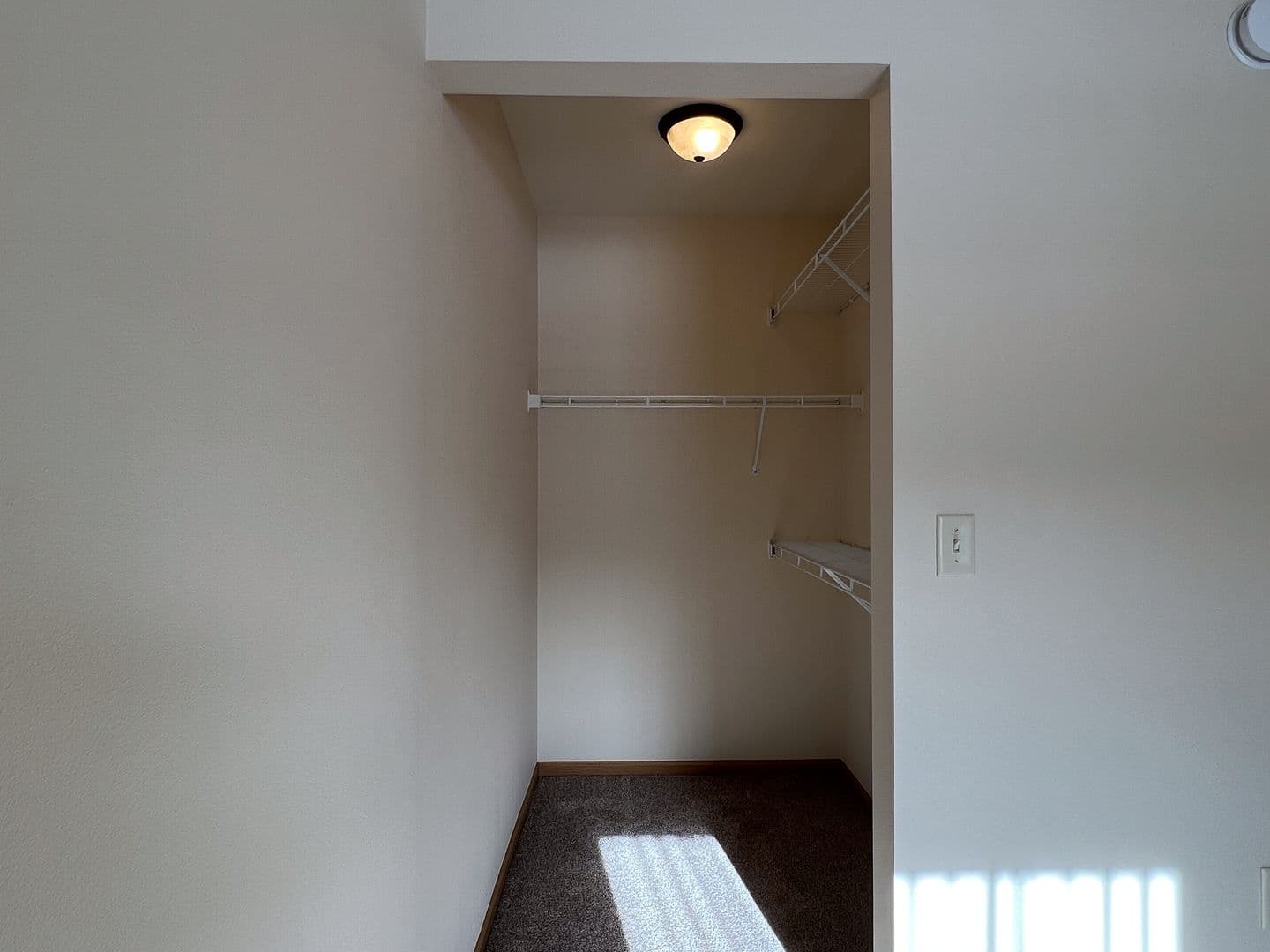 Merrill Apartment: 2301 W. Jackson St.