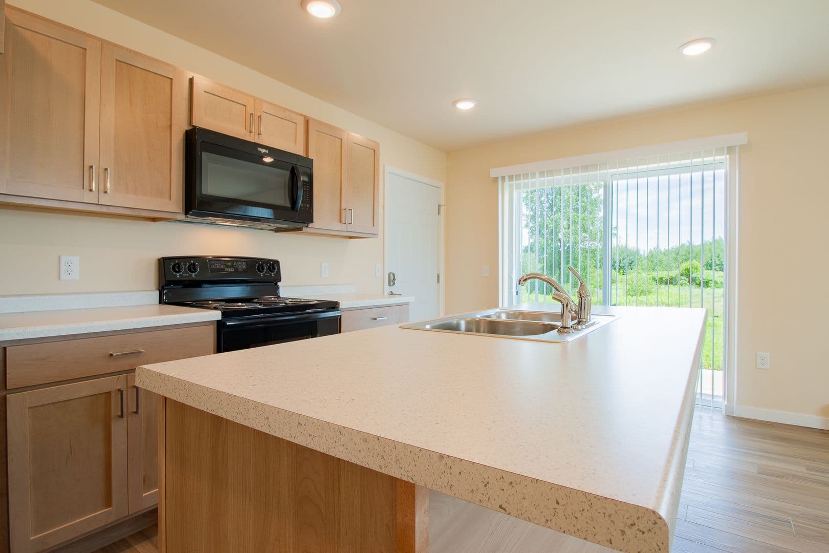 Eau Claire Apartment: 4395 Christopher Drive
