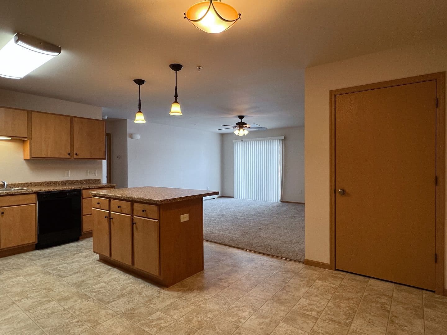 Rice Lake Apartment: 515 Moon Lake Dr