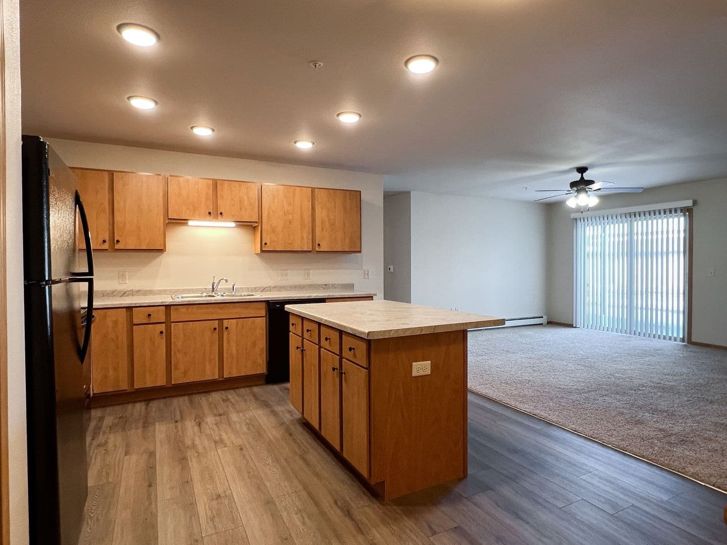 Rice Lake Apartment: 515 Moon Lake Dr