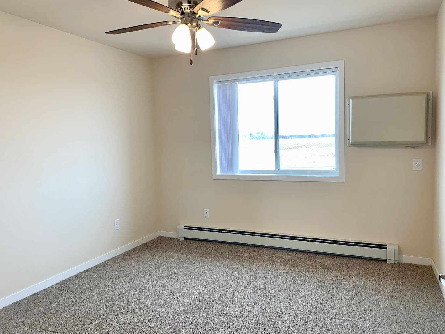 Stanley Apartment: 1419 Pine St