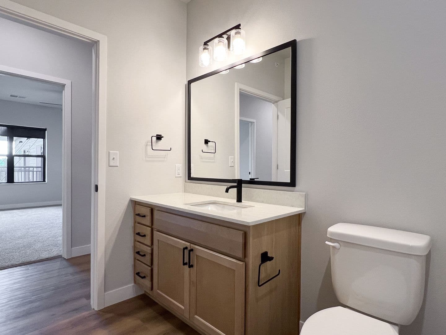 Schofield Apartment: 1408 Park Drive