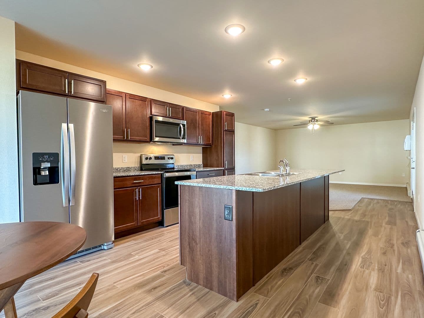 Eau Claire Apartment: 4395 Christopher Drive