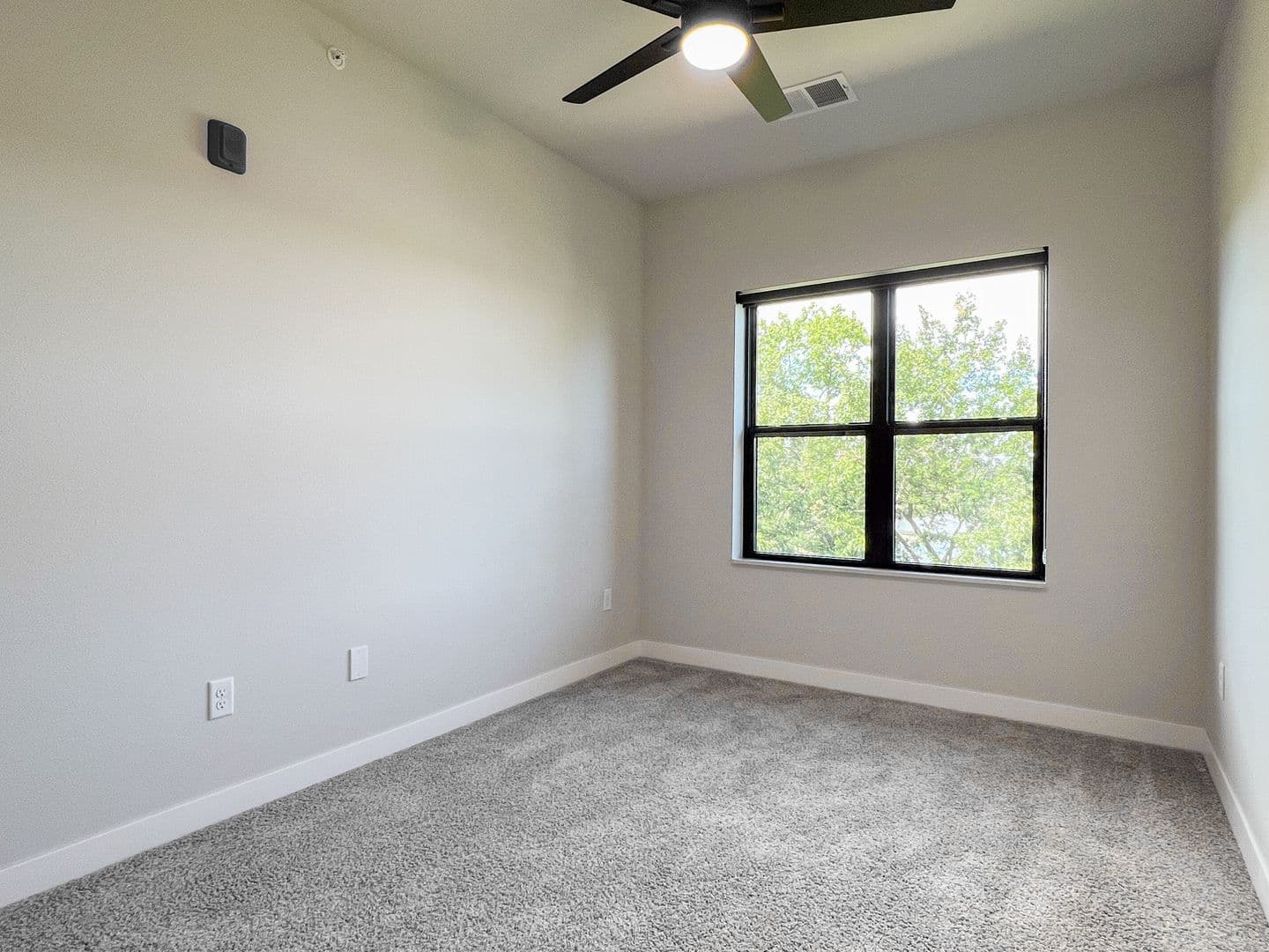 Schofield Apartment: 1408 Park Drive