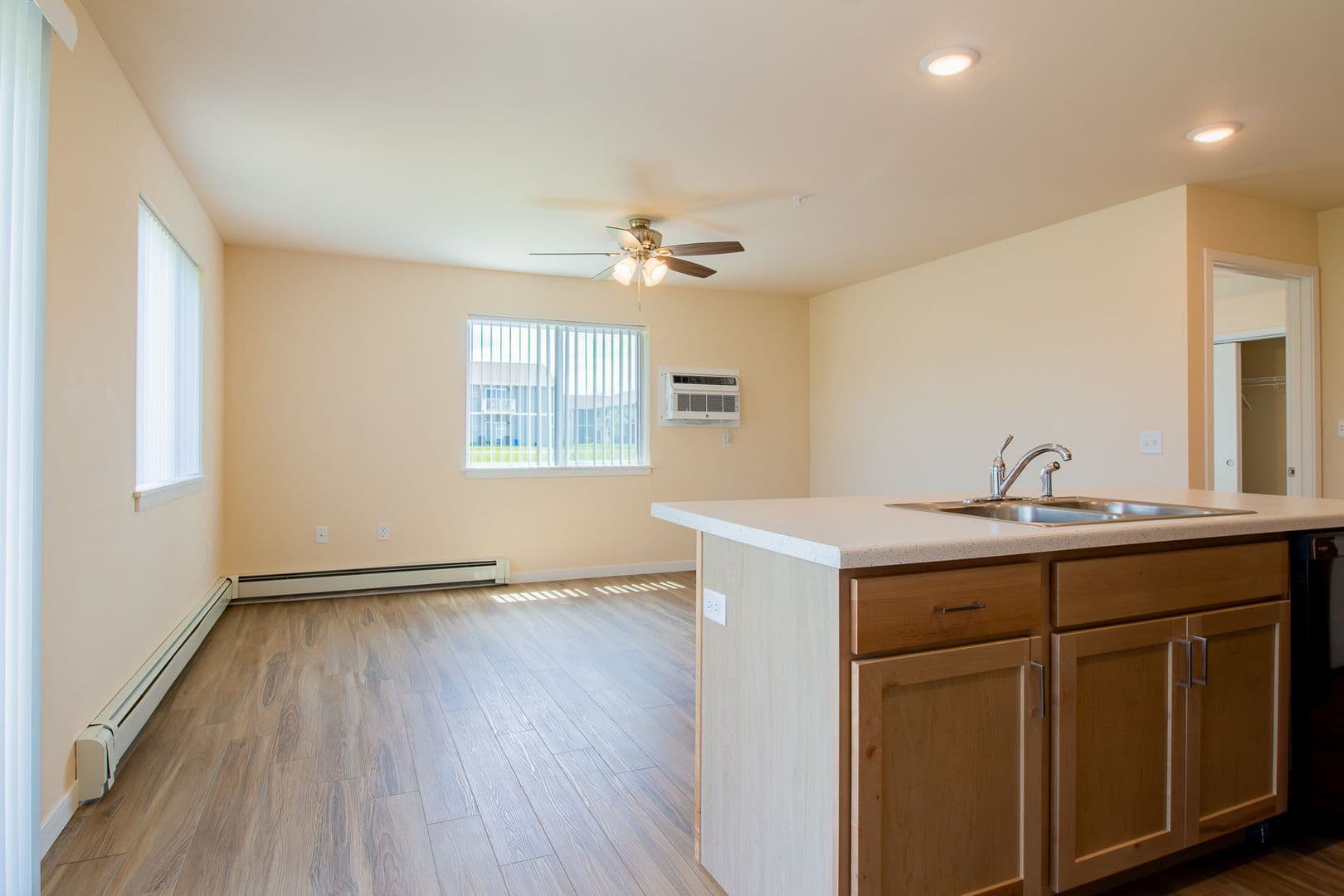 Eau Claire Apartment: 4395 Christopher Drive