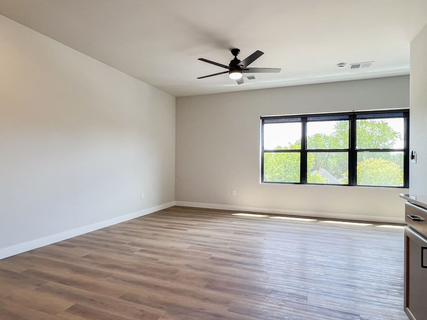 Schofield Apartment: 1408 Park Drive