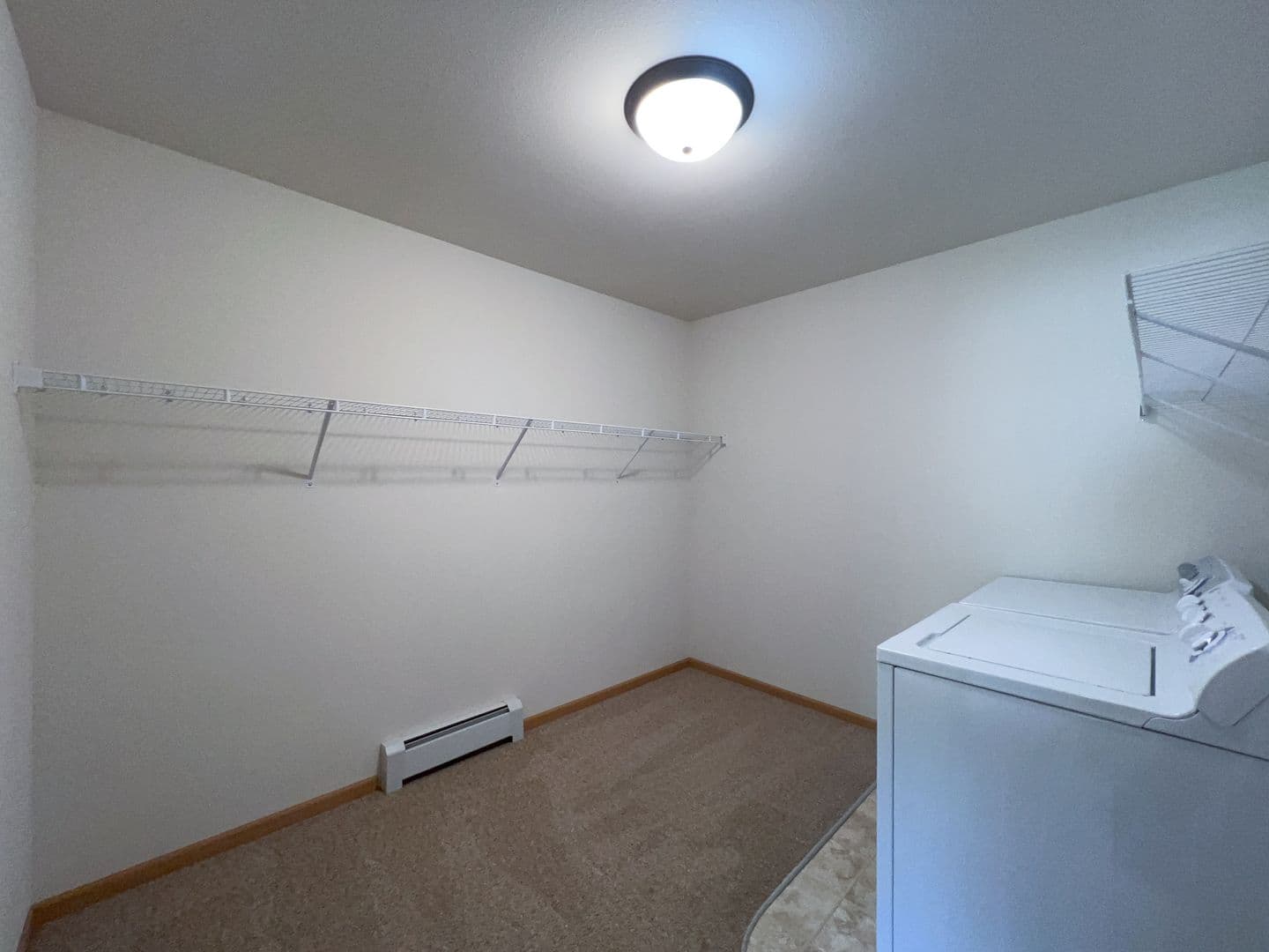 Plover Apartment: 3500 Willow Dr