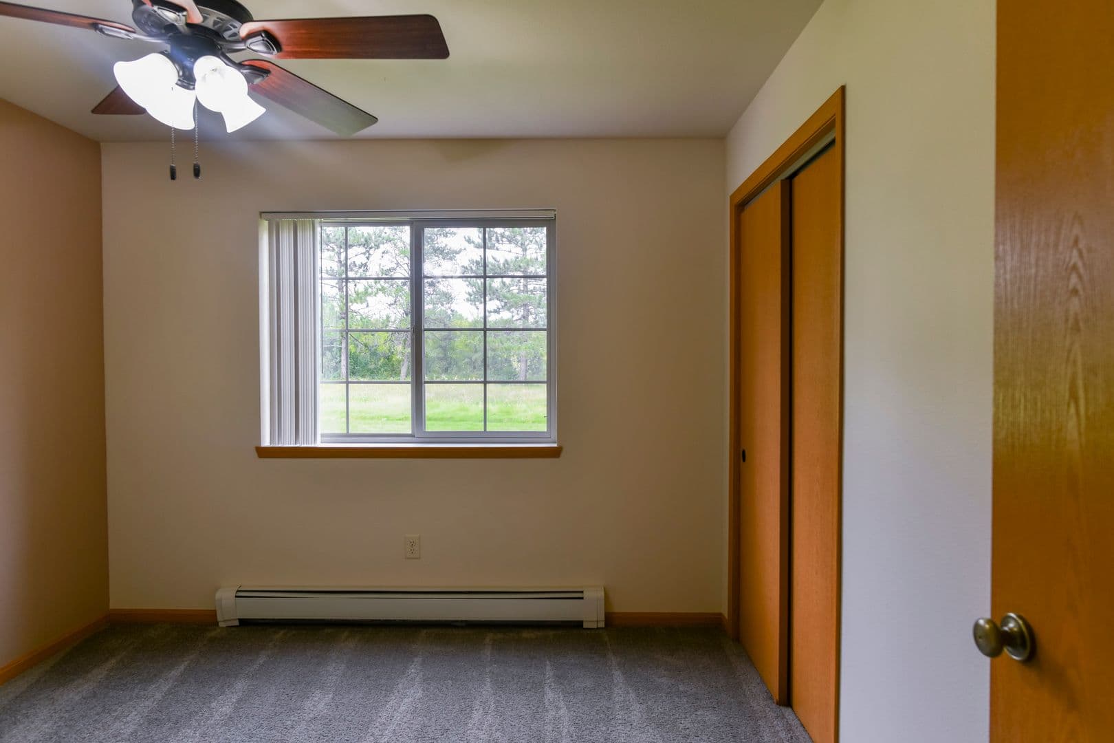 Plover Apartment: 3500 Willow Dr