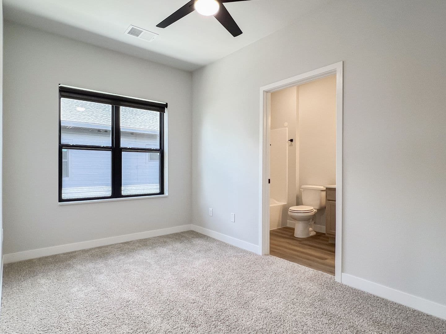 Schofield Apartment: 1408 Park Drive