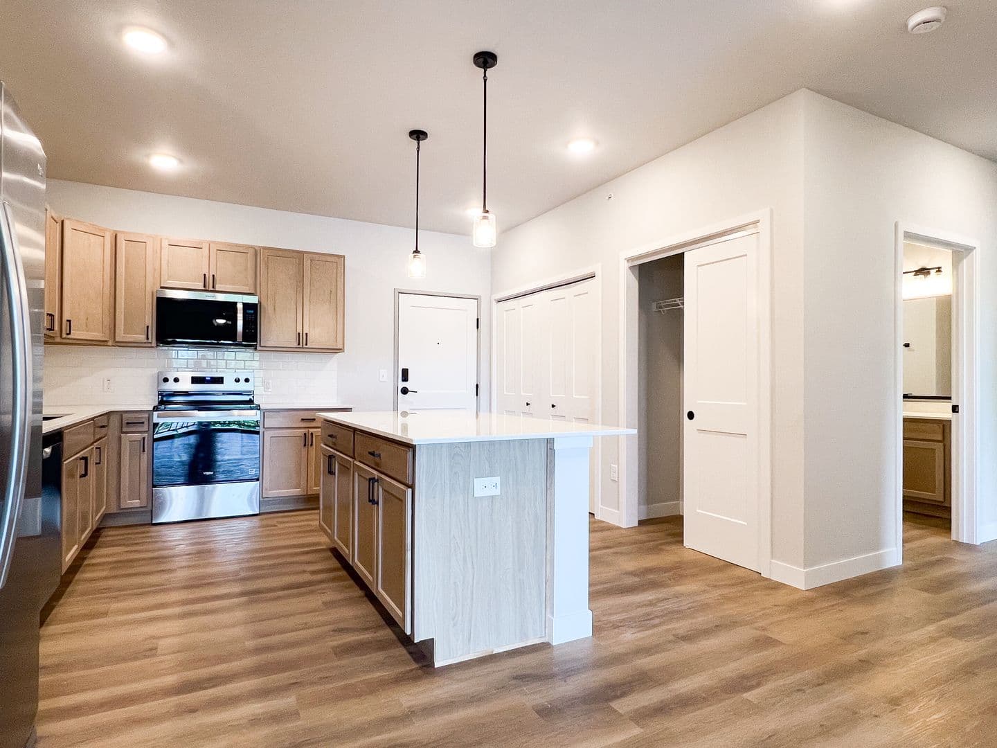 Schofield Apartment: 1408 Park Drive