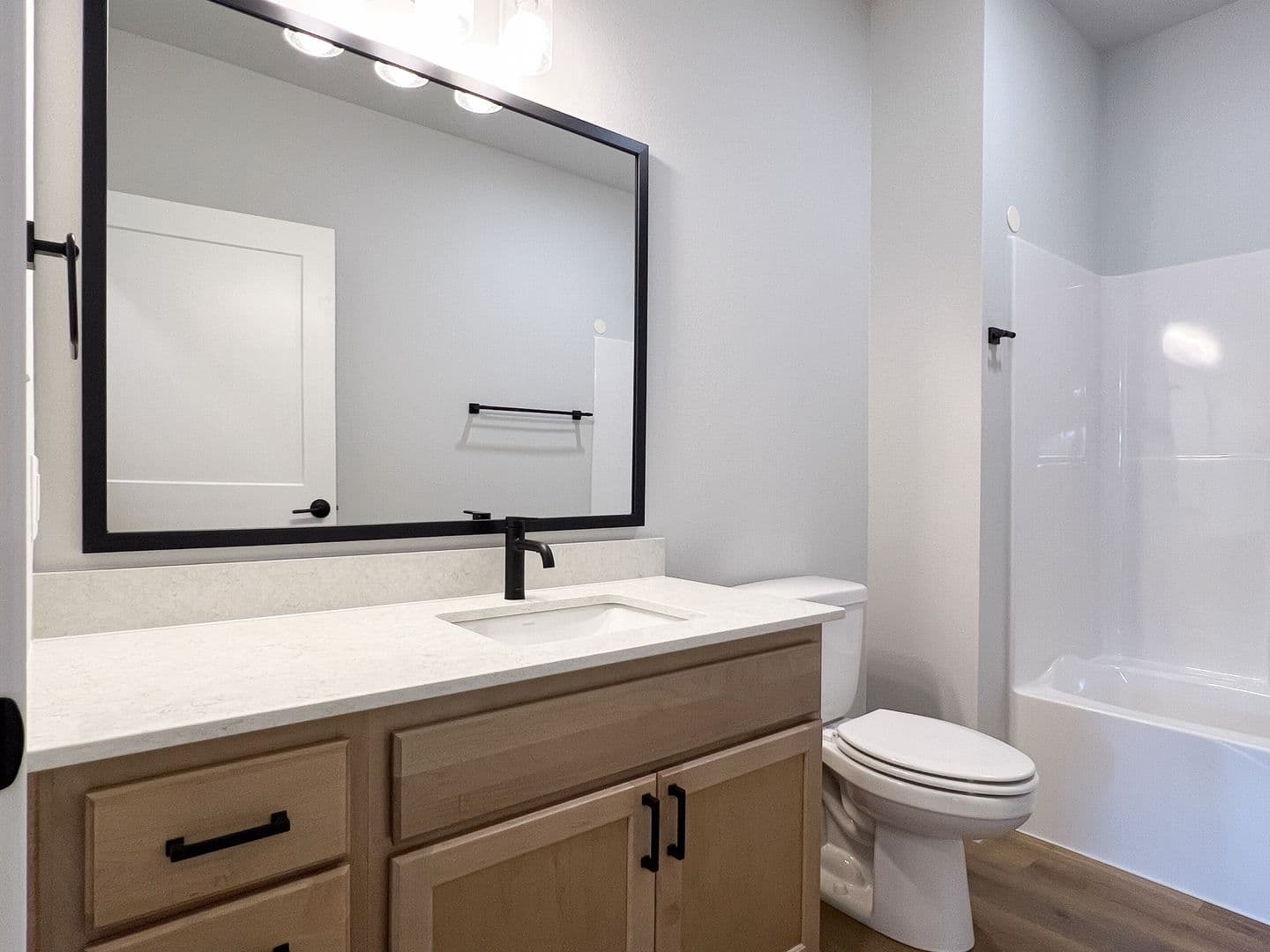 Schofield Apartment: 1408 Park Drive