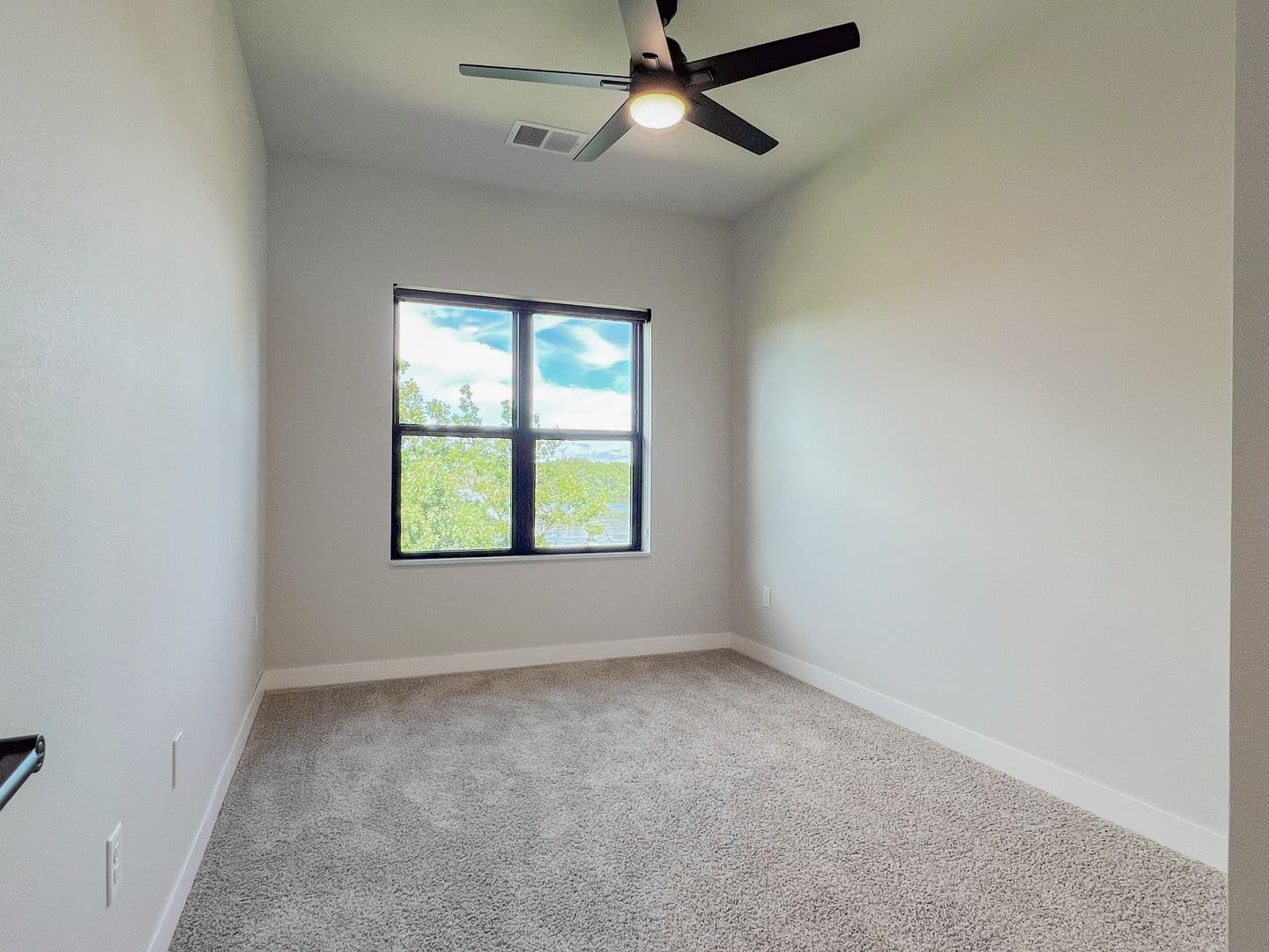 Schofield Apartment: 1408 Park Drive