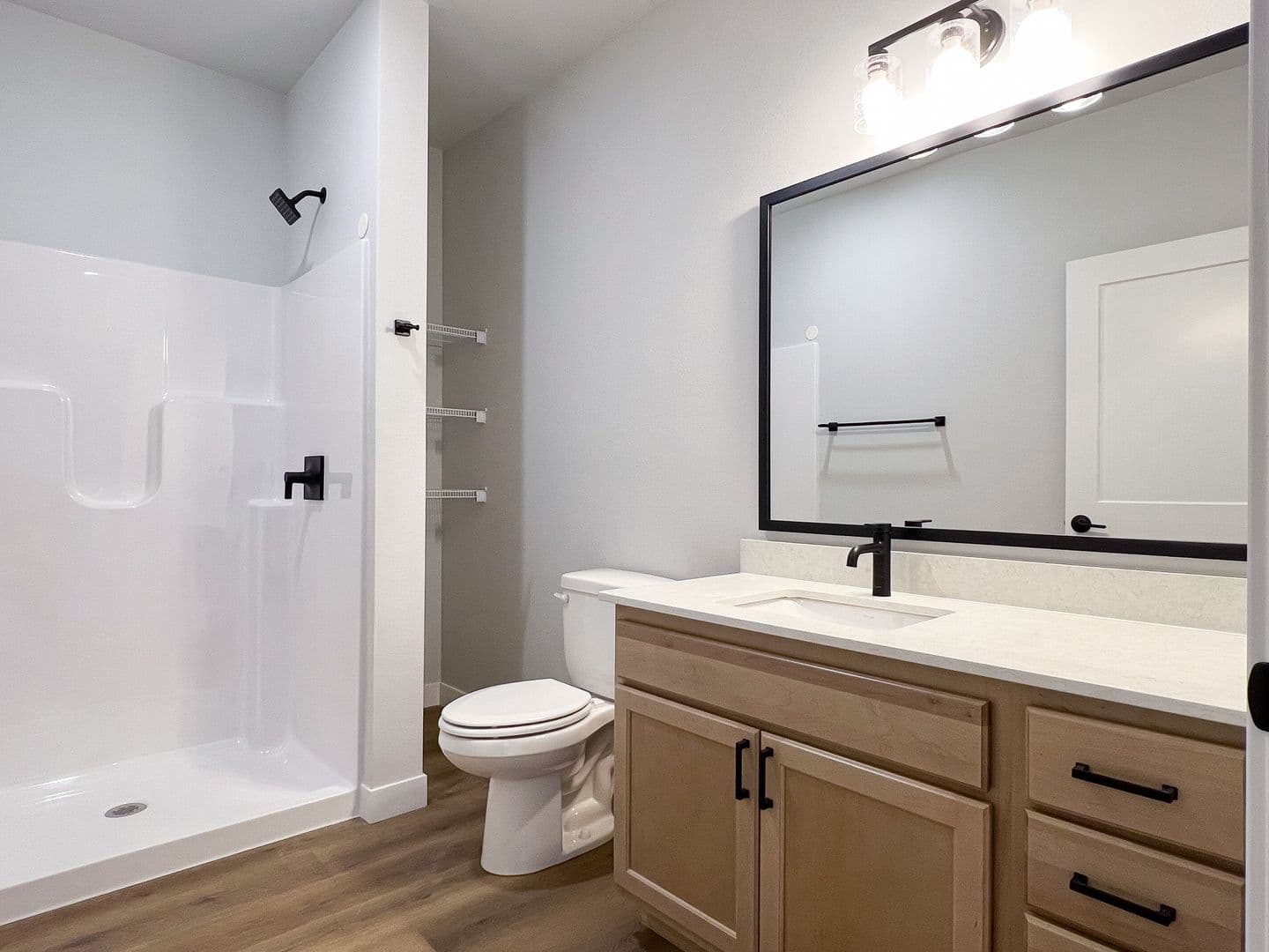 Schofield Apartment: 1408 Park Drive