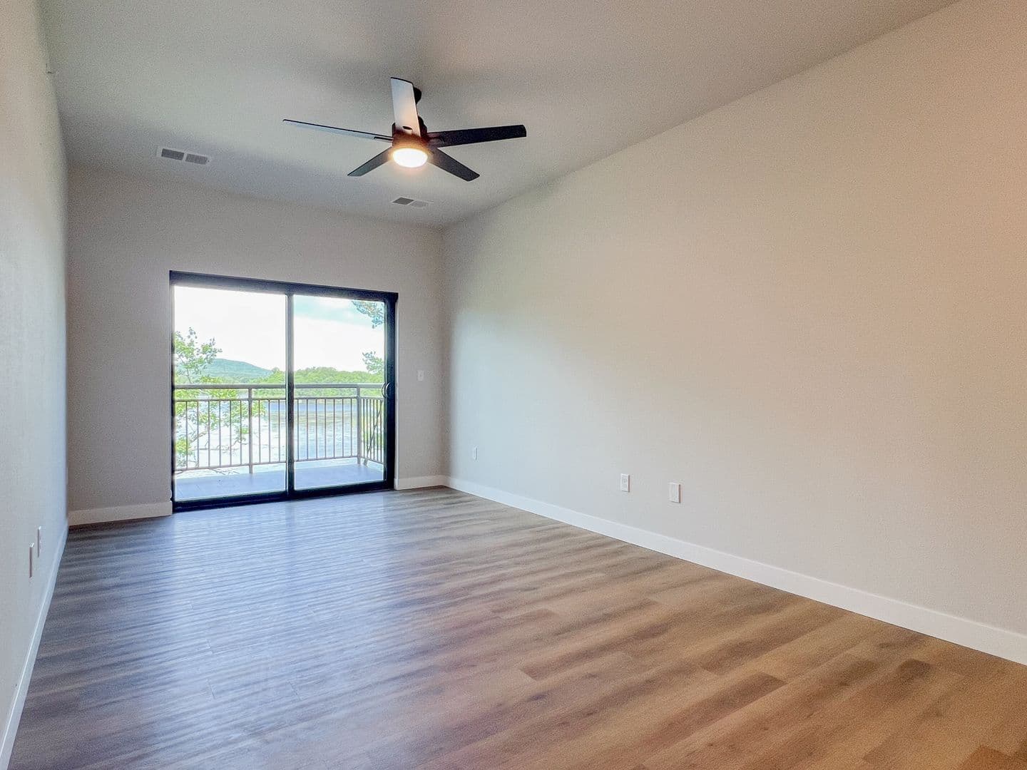 Schofield Apartment: 1408 Park Drive