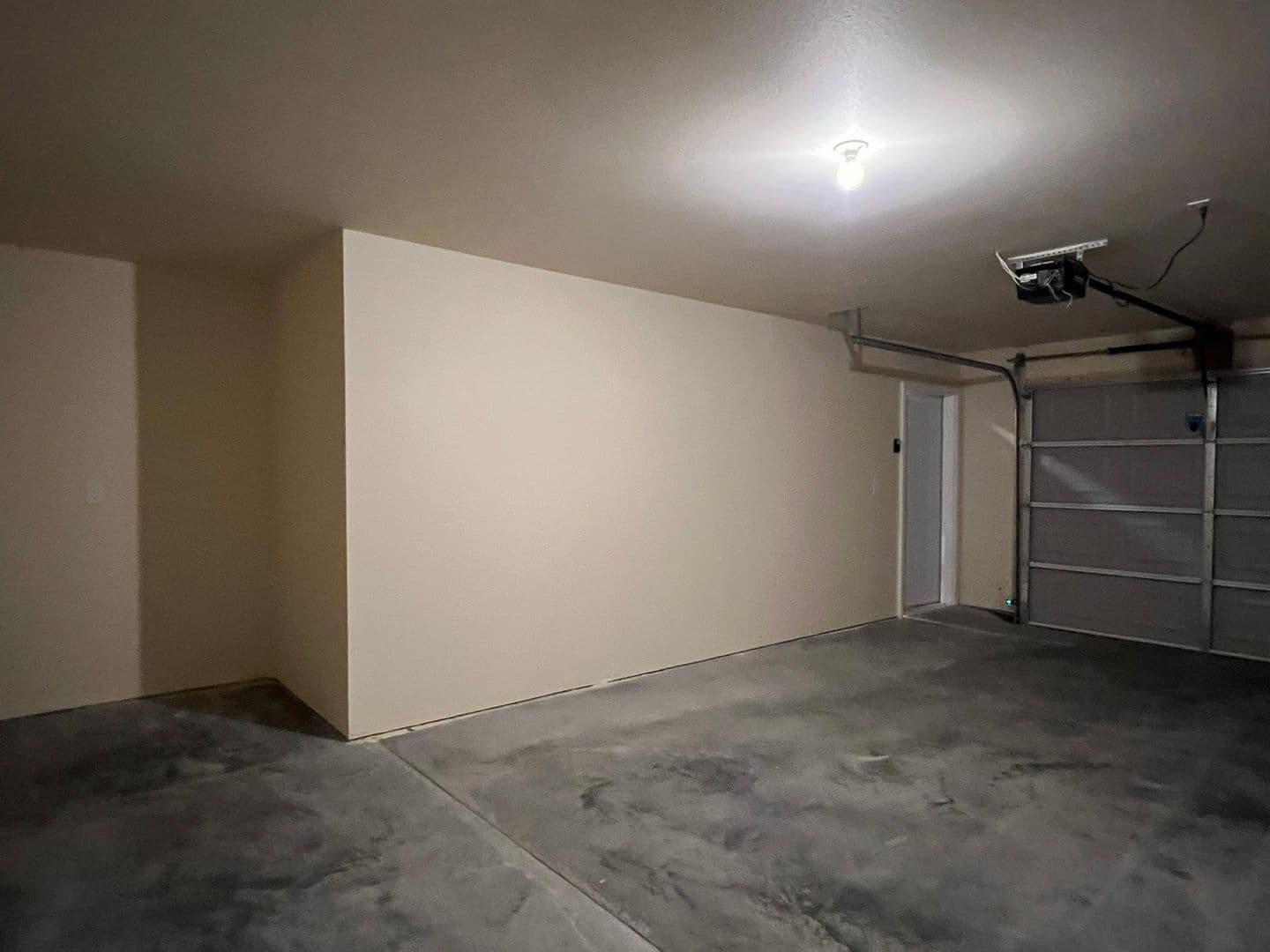 Athens Apartment: 713 Caroline Street