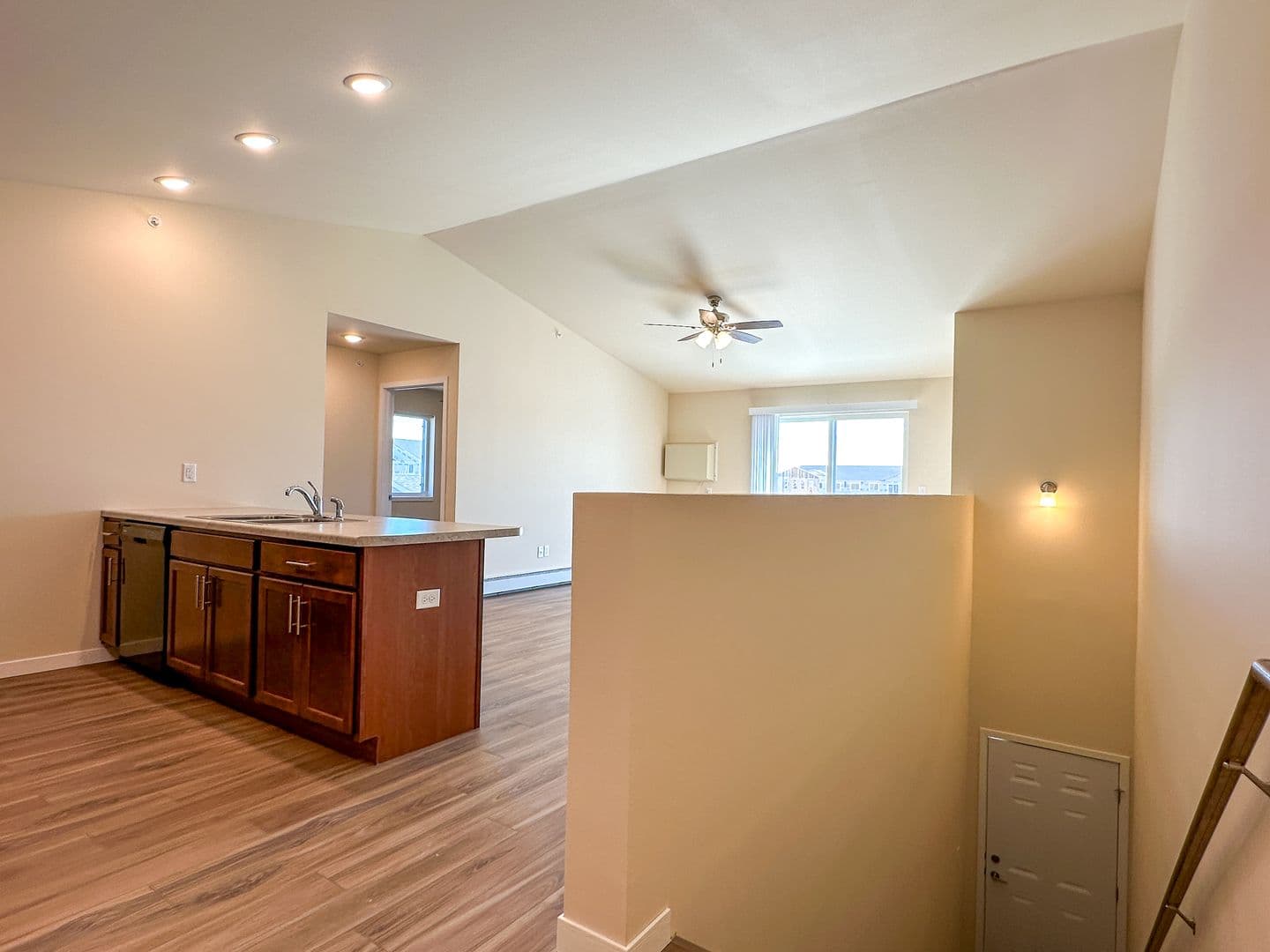 Athens Apartment: 713 Caroline Street