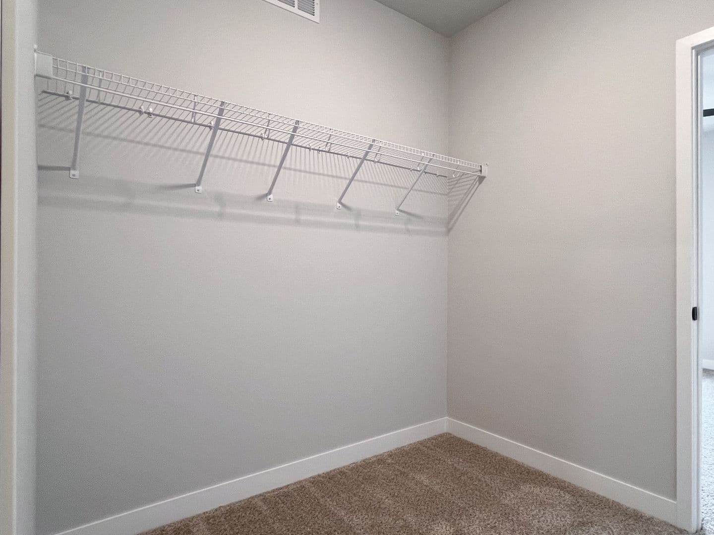 Schofield Apartment: 1408 Park Drive