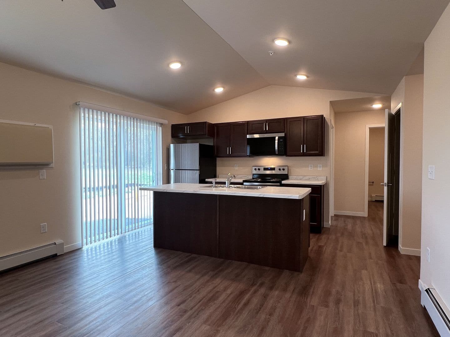 Wittenberg Apartment: 403 Freedom Way