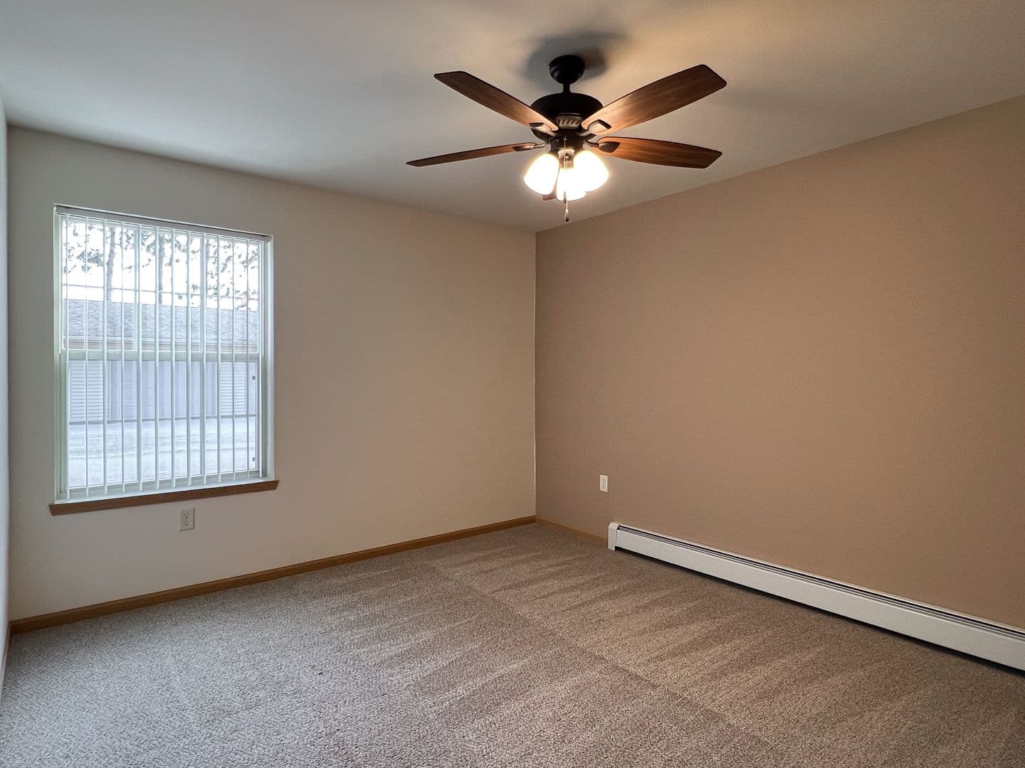Merrill Apartment: 2301 W. Jackson St.