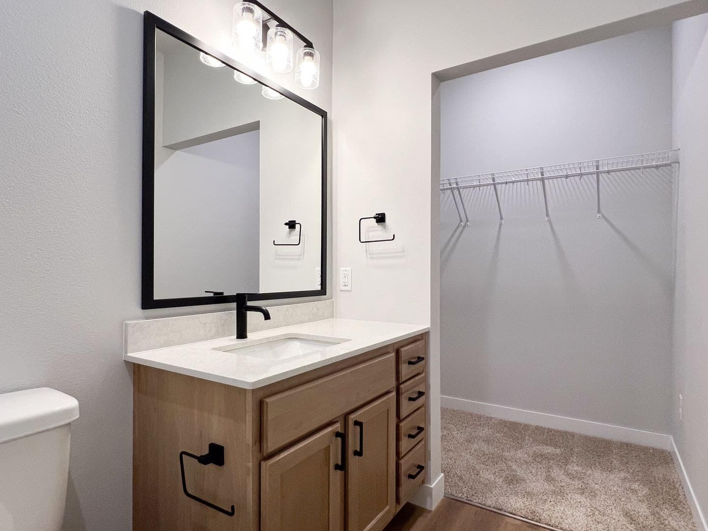 Schofield Apartment: 1408 Park Drive