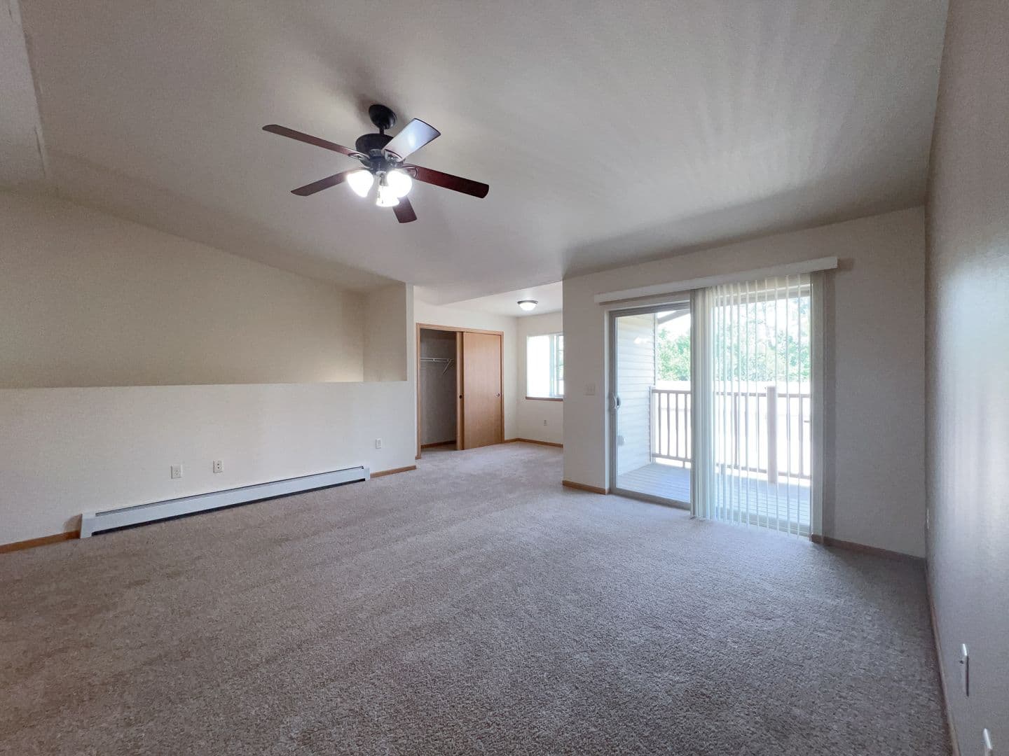 Plover Apartment: 3500 Willow Dr
