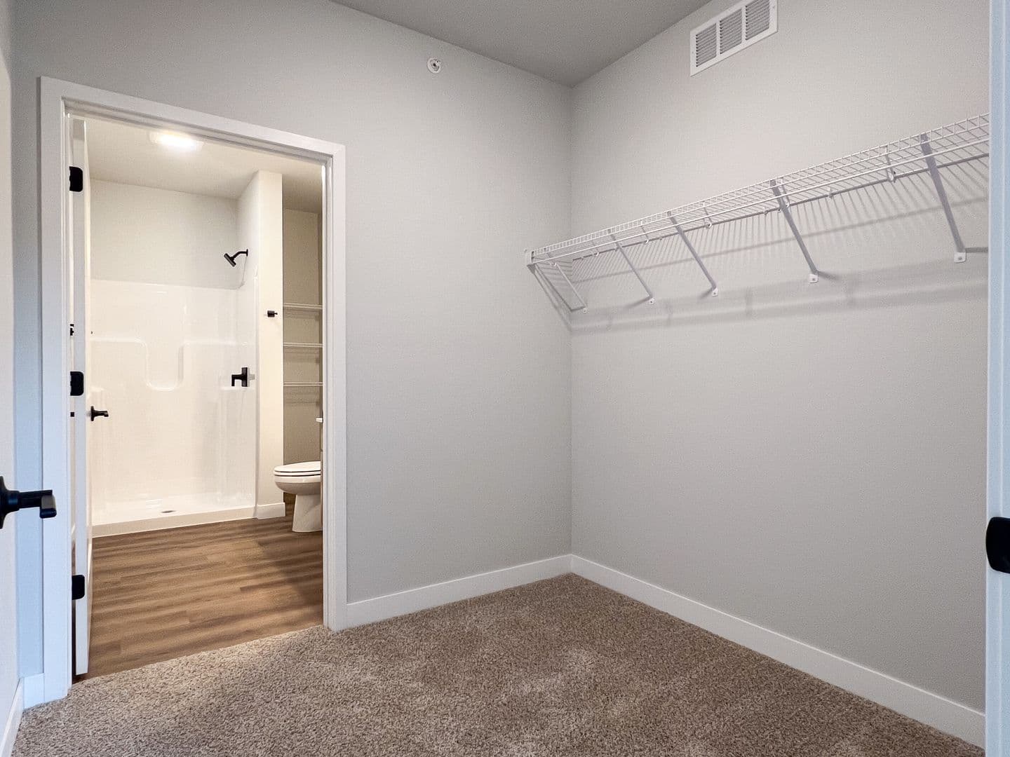 Schofield Apartment: 1408 Park Drive