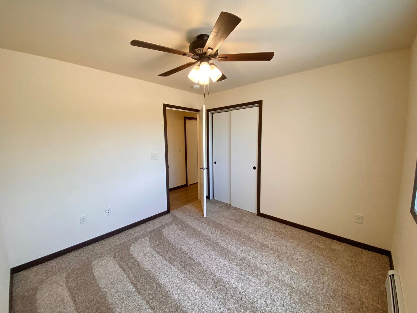 Plover Apartment: 3500 Willow Dr