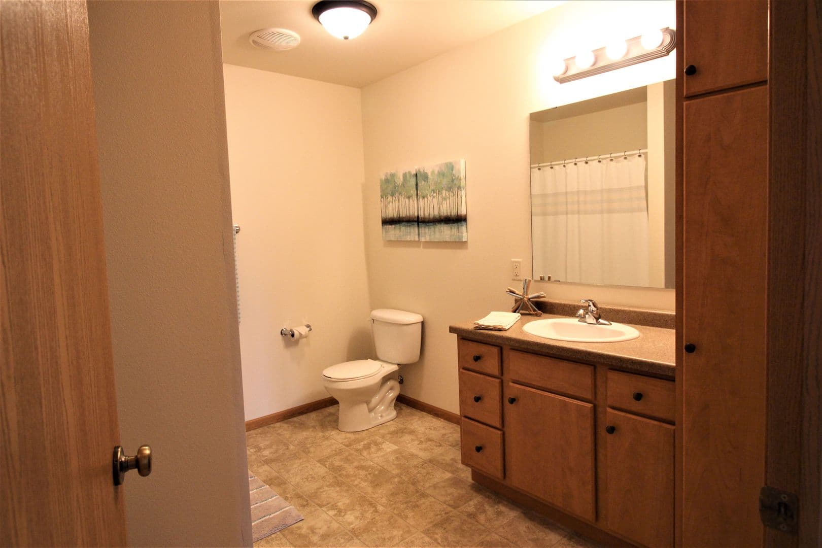 Plover Apartment: 3500 Willow Dr