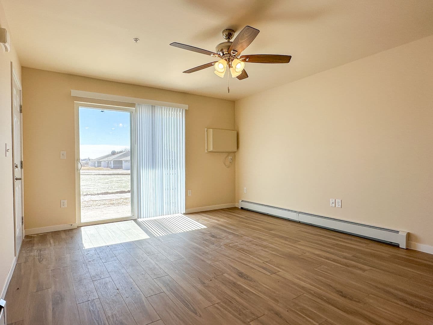 Athens Apartment: 713 Caroline Street
