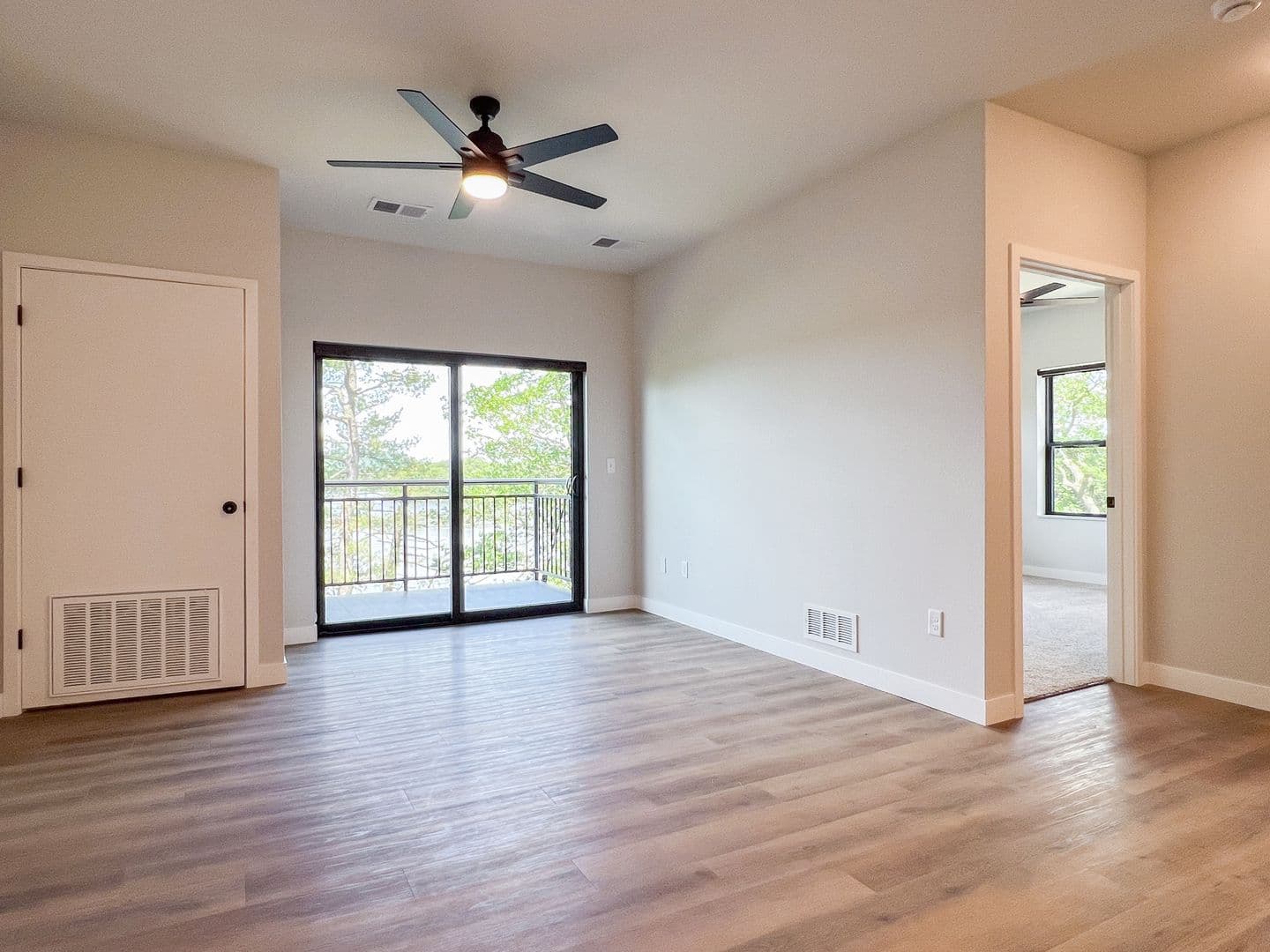 Schofield Apartment: 1408 Park Drive