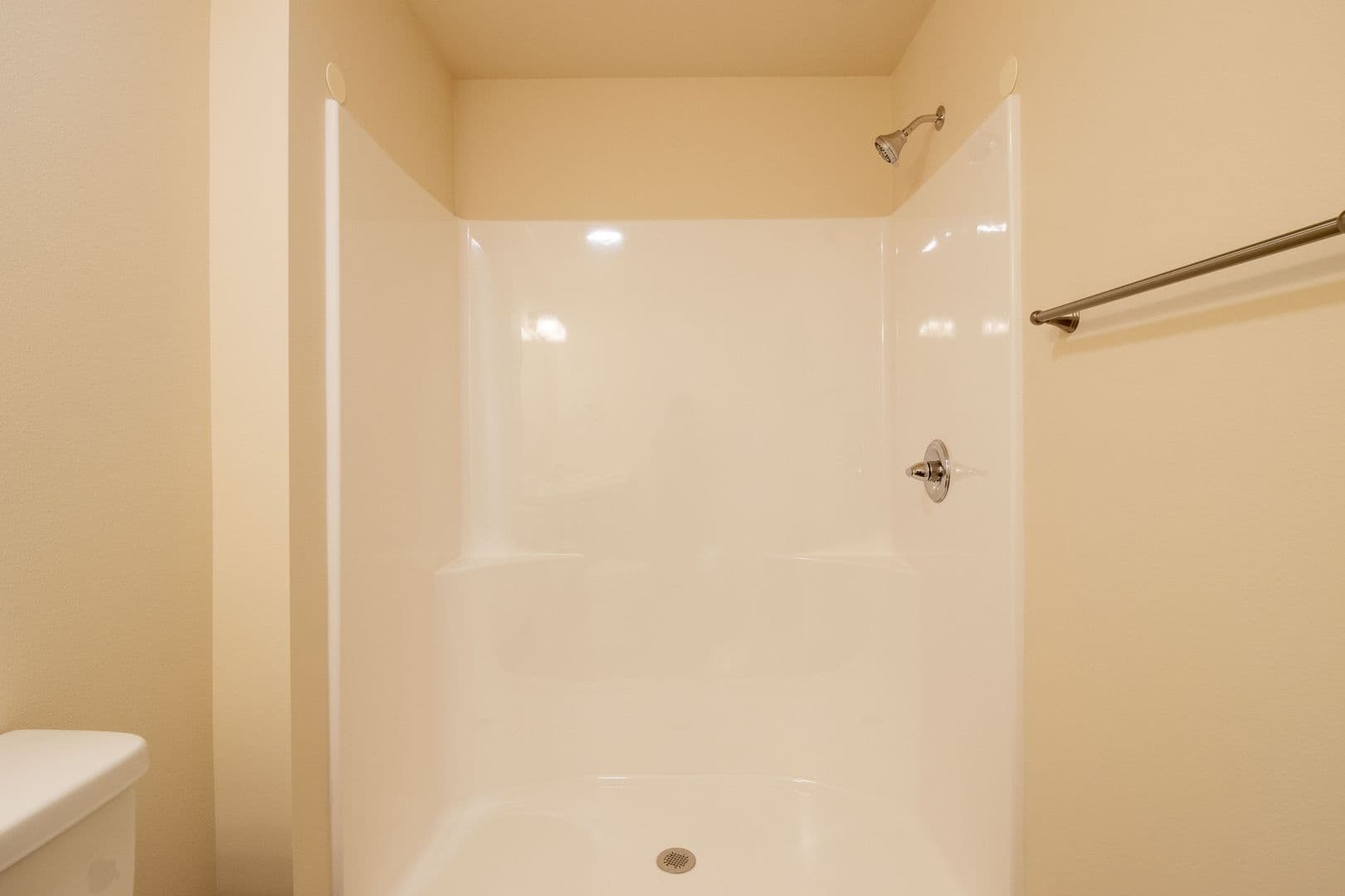 Wittenberg Apartment: 403 Freedom Way