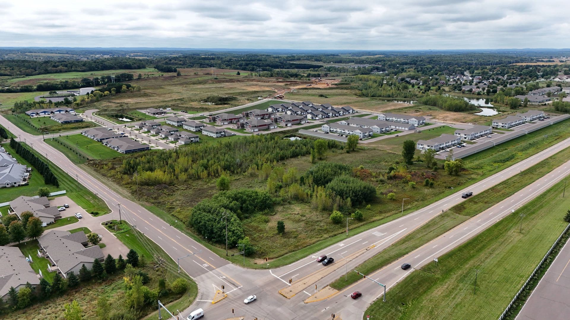 Eau Claire Apartment: 4395 Christopher Drive