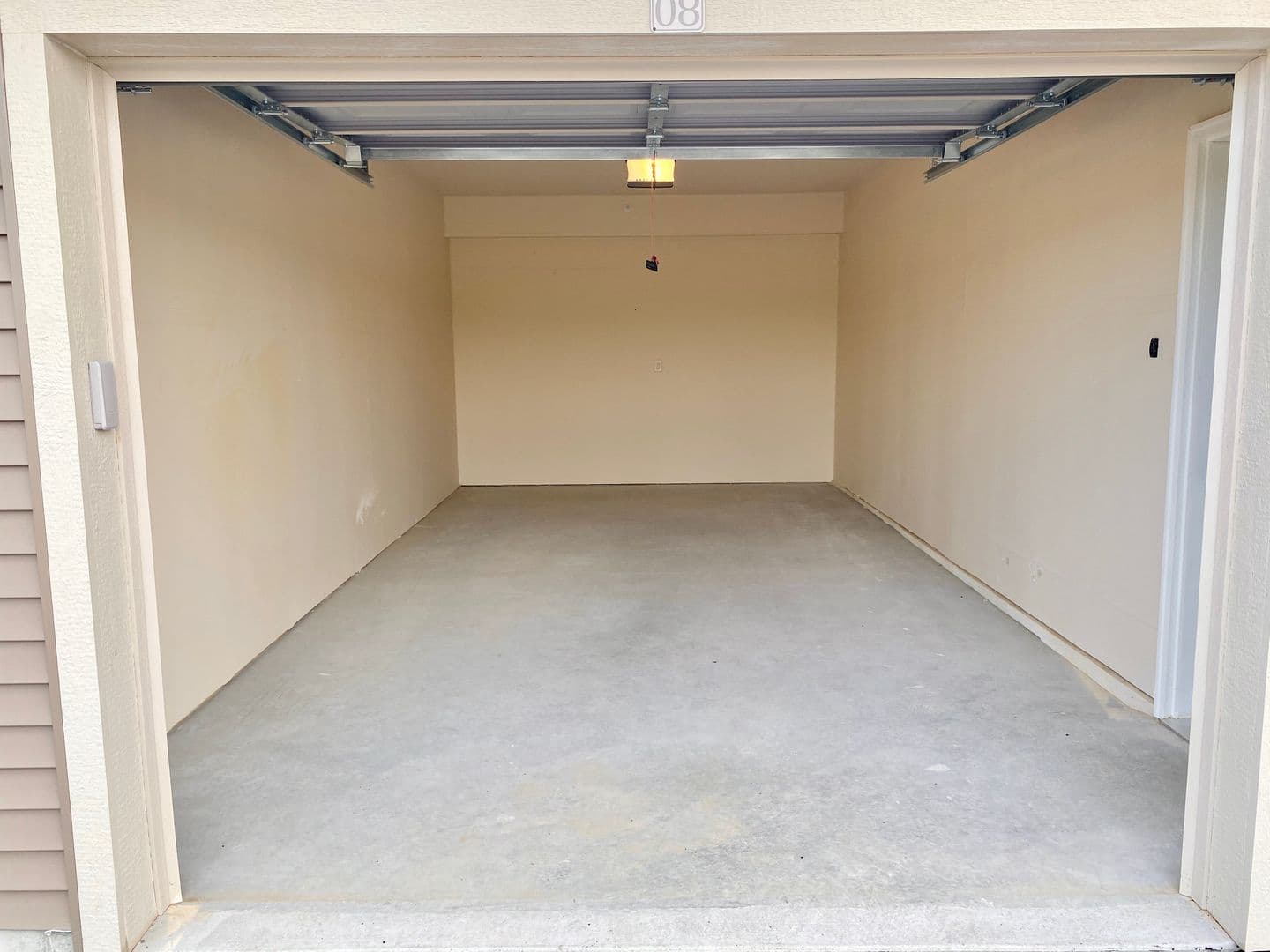 Plover Apartment: 3500 Willow Dr