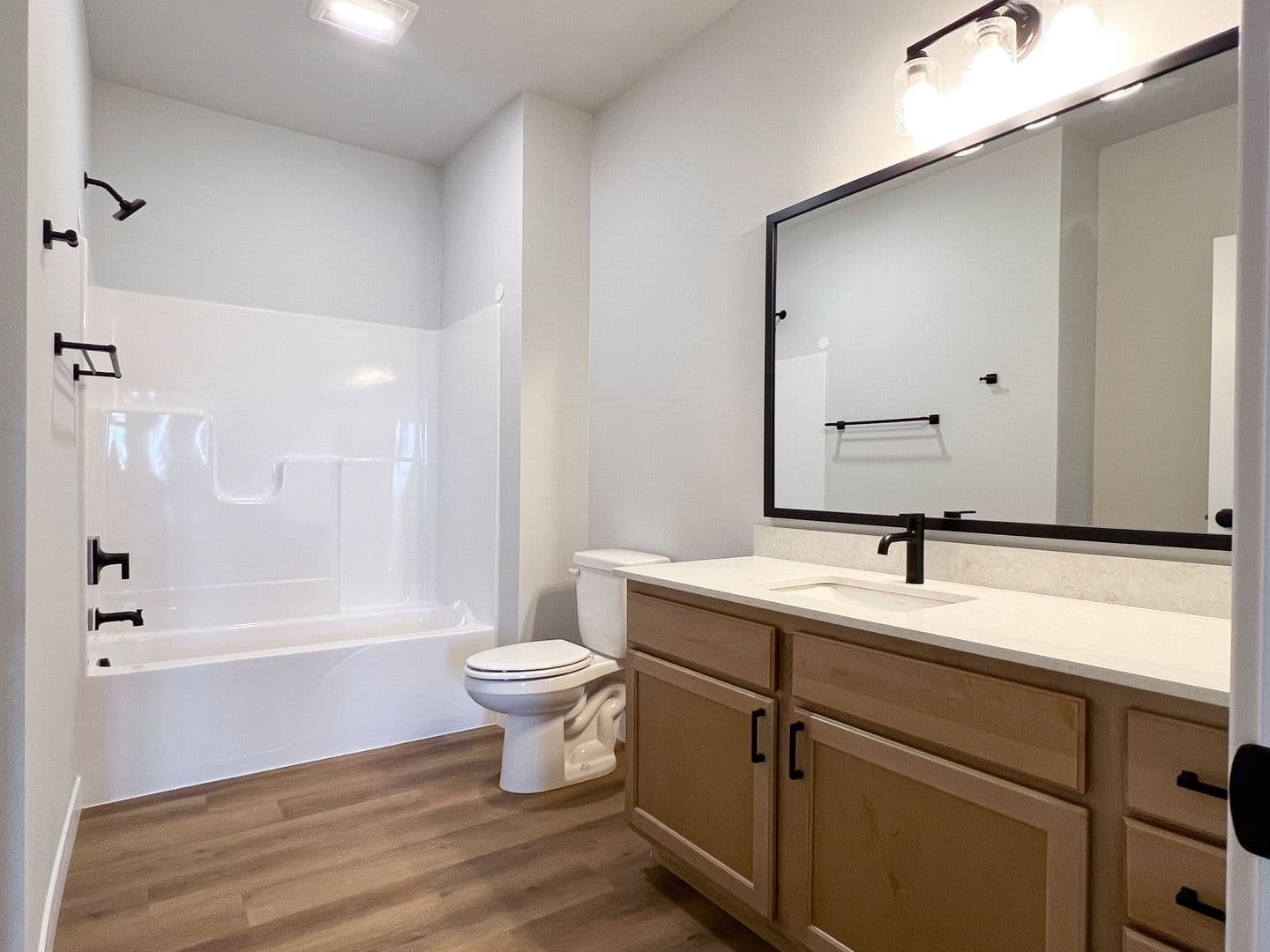 Schofield Apartment: 1408 Park Drive