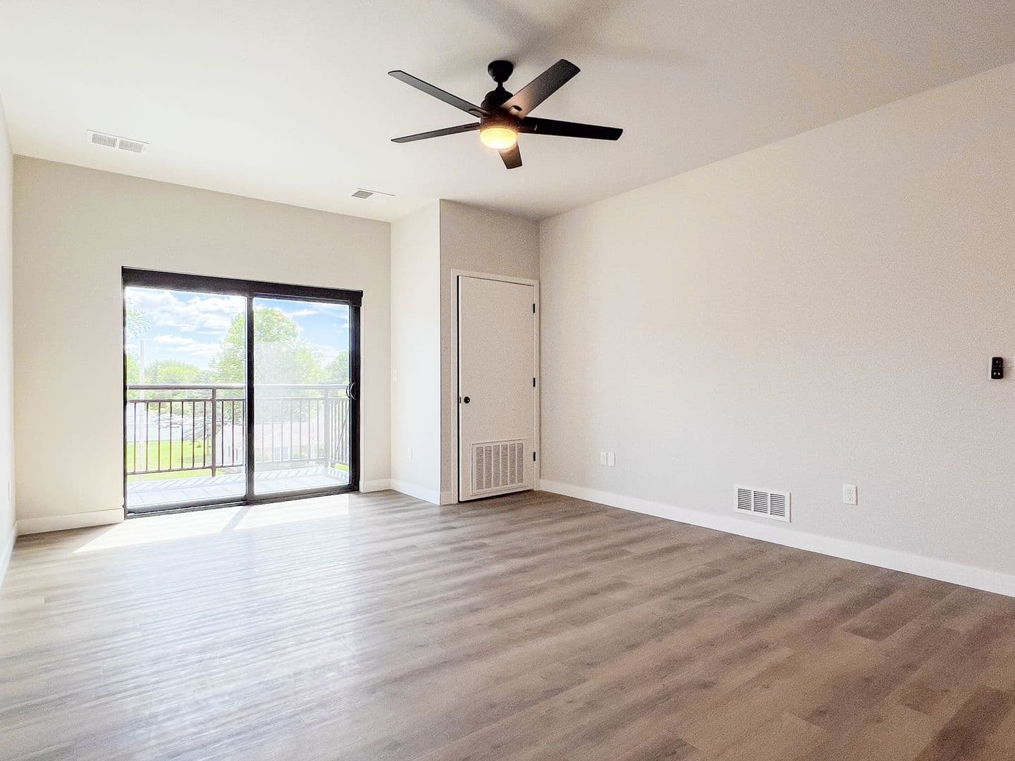 Schofield Apartment: 1408 Park Drive