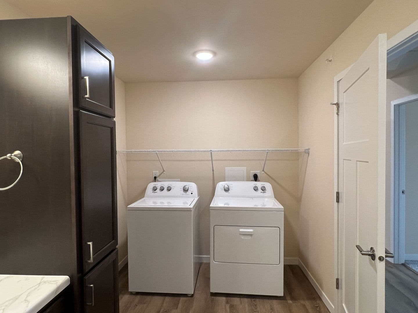 Athens Apartment: 713 Caroline Street