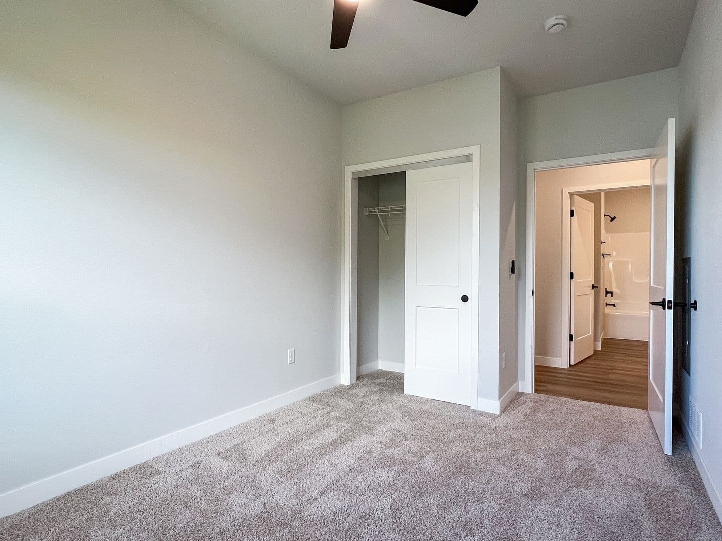 Schofield Apartment: 1408 Park Drive
